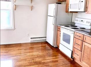 74 Thorndike St APT 4, Cambridge, MA 02141