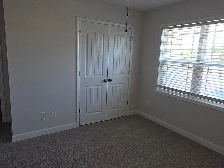 106 Lark Ct — Photo 13