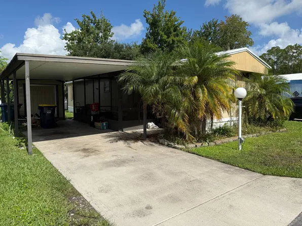 37 Palm Dr, Bunnell, FL 32110