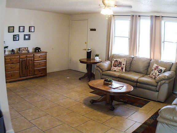 4th image of 1560 E 26th Pl