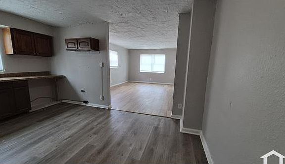 5th image of 152 Santa Clara Ave #2