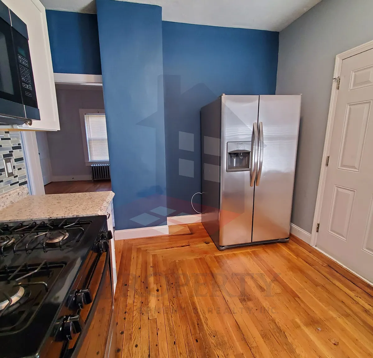 2 bed, $1,600 — Photo 4