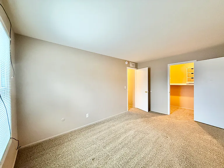 1416 Hobnail Ct — Photo 13
