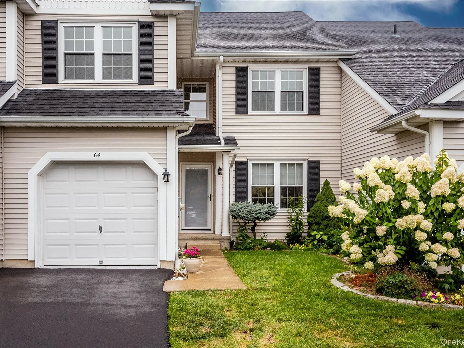 3 bed, 2.5 bath, 2145 sqft, $4,900 — Photo 2