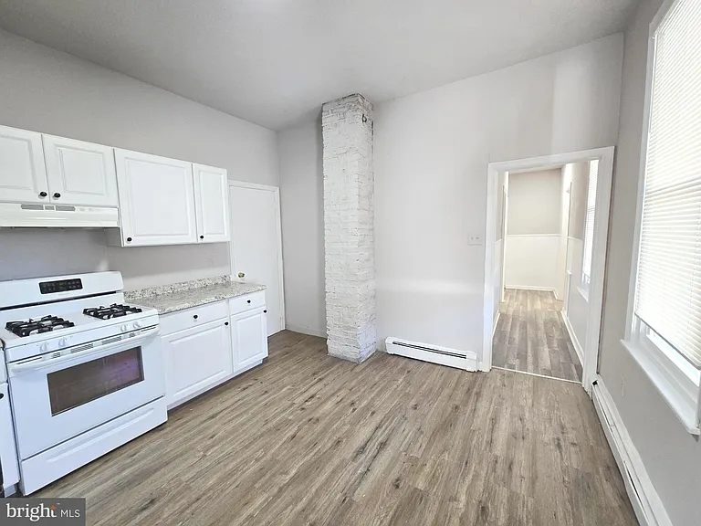 5526 N Mascher St #1 — Photo 14