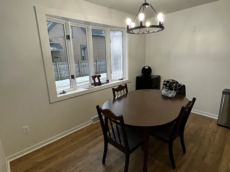 2115 Wiemann Ave — Photo 2