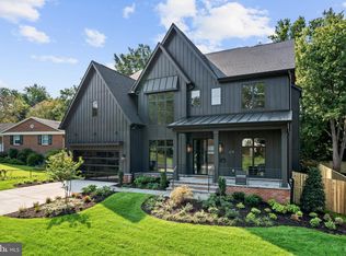 6711 Danforth St, Mc Lean, VA 22101