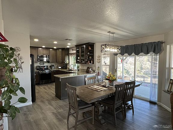 4th image of 22751 Saddleback Dr