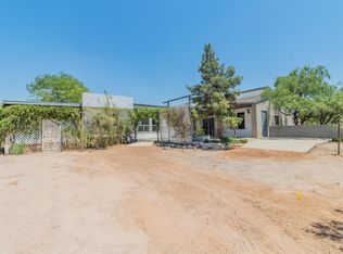 6250 N Pear Tree Rd, Tucson, AZ 85743