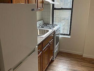 5th image of 7606 17th Ave APT 2