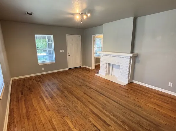 1134 S Xanthus Ave, Tulsa, OK 74104