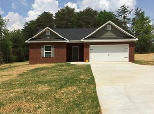 11 Vaughn Dairy Rd, Rydal, GA 30171