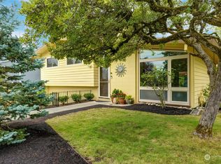 15908 SE 4th St, Bellevue, WA 98008