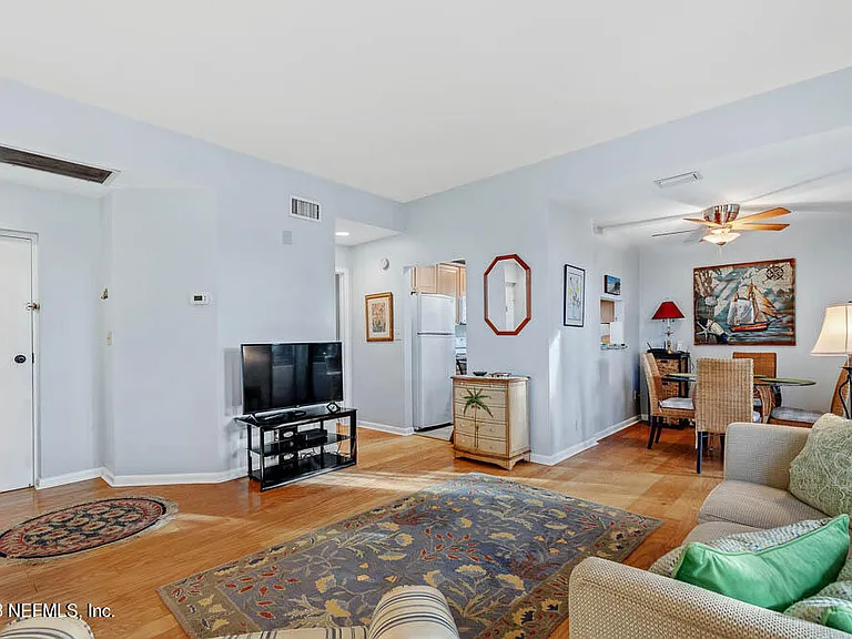741 Spinnakers Reach Dr — Photo 2