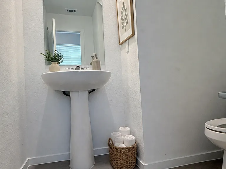 6604 Dali Bnd — Photo 11