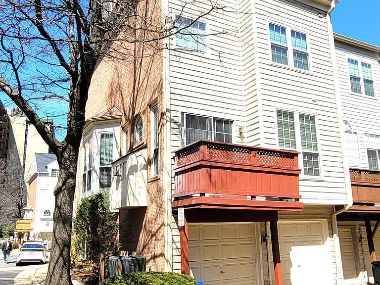 6012 Ricketts Walk — Photo 5
