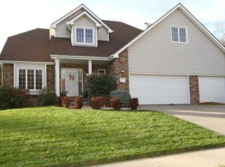 3201 Laredo Dr, Lincoln, NE 68516