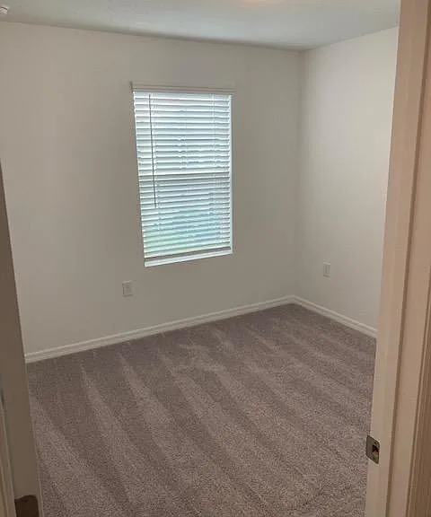 1032 Appleton St — Photo 26