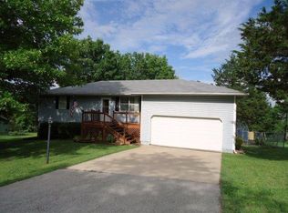 342 Greenbrier Ln, Hollister, MO 65672