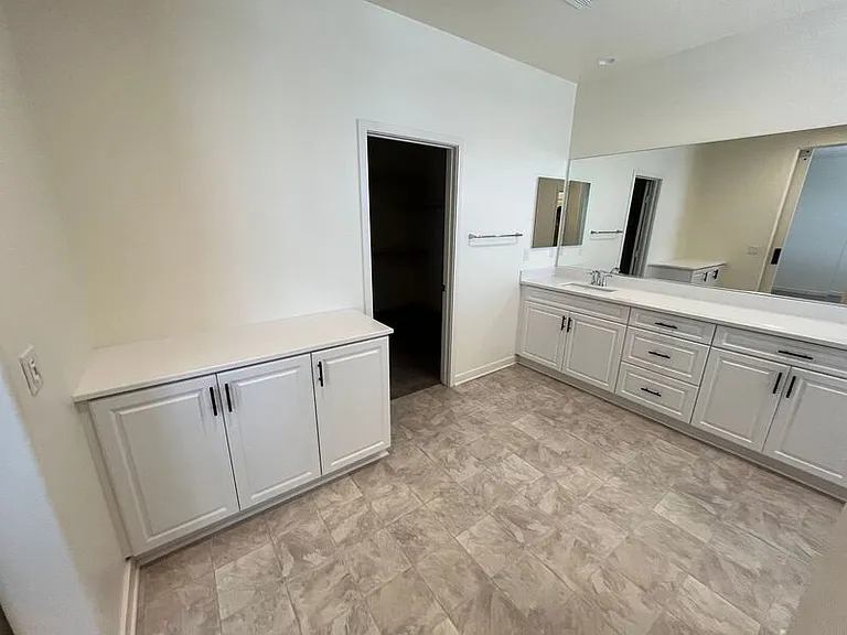 31053 Catania Cir — Photo 21