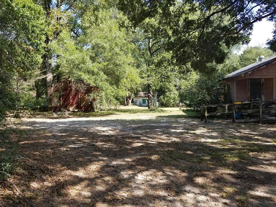 2nd image of 402 Oneal St
