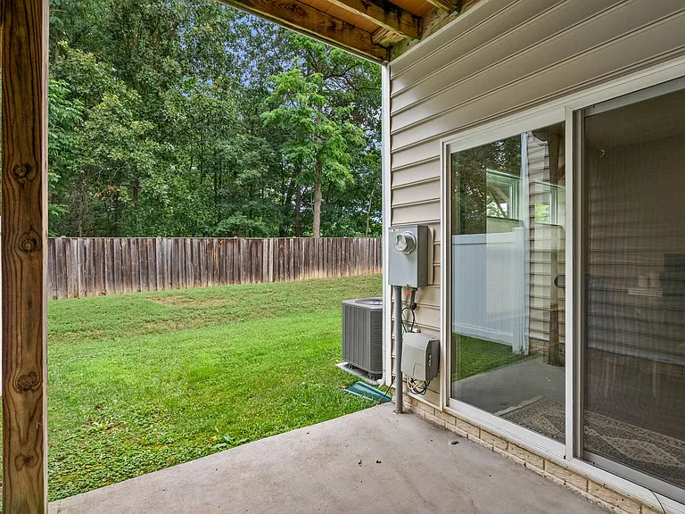 11826 Mango Ln — Photo 41