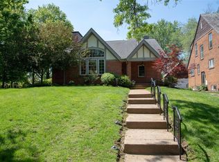 7356 Teasdale Ave, Saint Louis, MO 63130