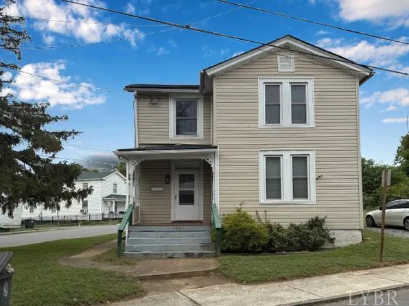 1027 Knight St, Lynchburg, VA 24504
