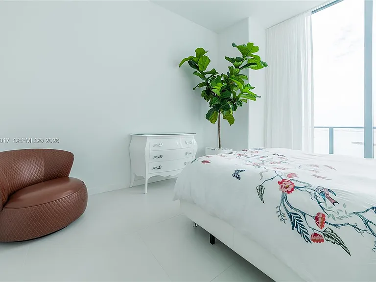 501 NE 31st St #Penthouse 4402 — Photo 14