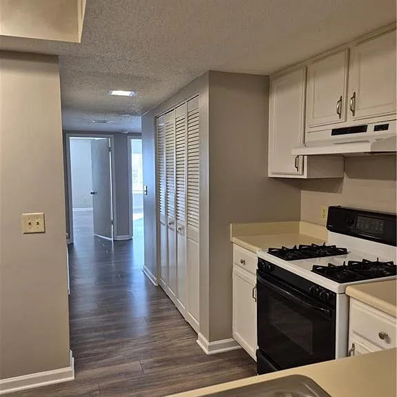63 Middleton Ct SE — Photo 10