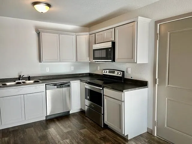 470 Constitution Blvd #302 — Photo 7