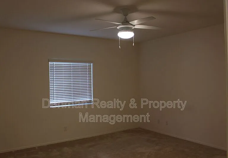288 W Tropical Dr — Photo 20