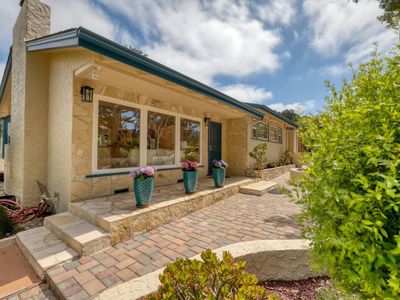 1275 Josselyn Canyon Rd, Monterey, CA, 93940