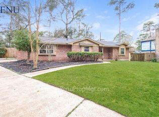 214 Hillside Ct, Spring, TX 77386