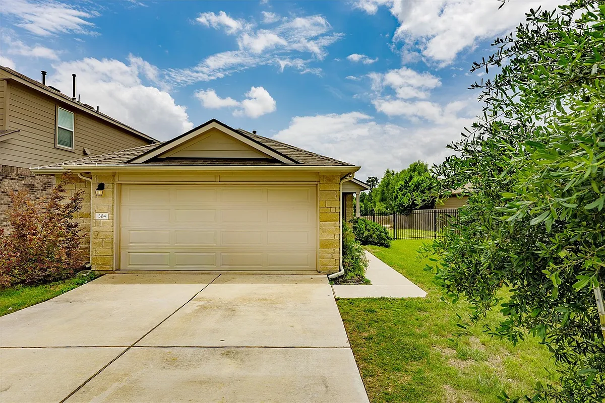 Building Photo - 304 Sandhill Piper St