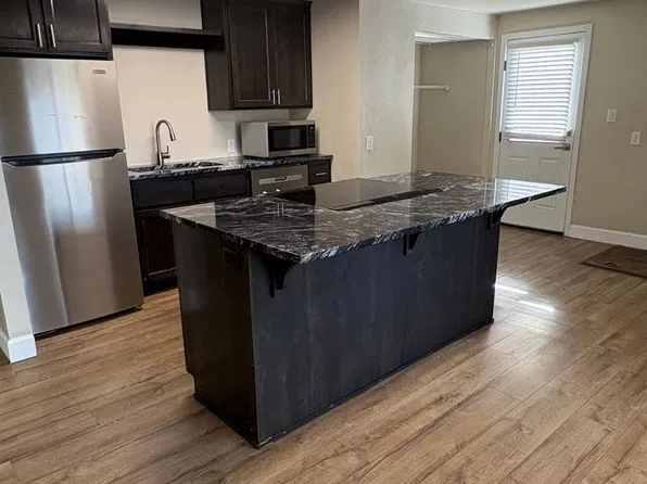 3121 Table Rock Rd, Medford, OR 97501