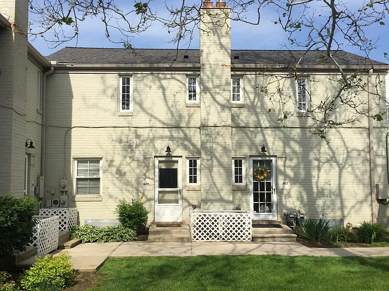 1620 Graefield Rd — Photo 35