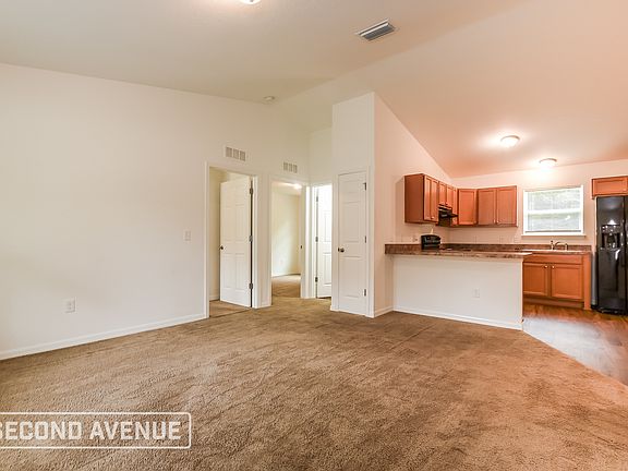 5th image of 5000 NW 61st Ave