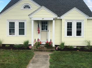 27 West St, South Kingstown, RI 02879
