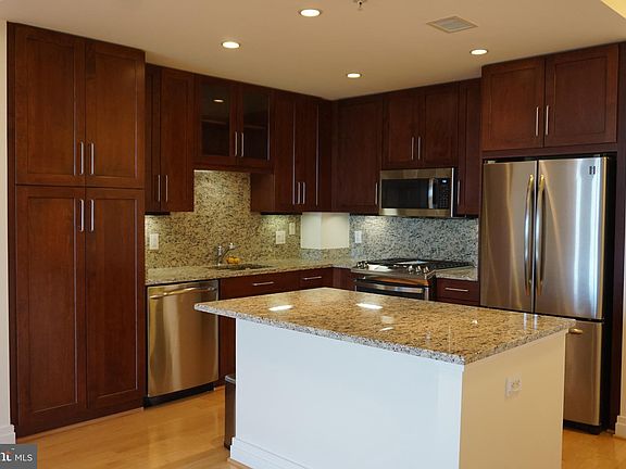 3rd image of 8220 Crestwood Heights Dr APT 1202