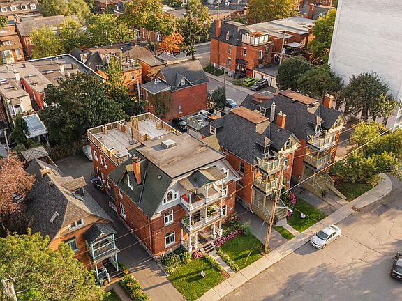 4th image of 46 Maclaren St #1526017
