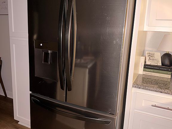 5th image of 8439 Garrett Dr