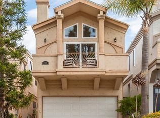 1722 Rockefeller Ln, Redondo Beach, CA 90278