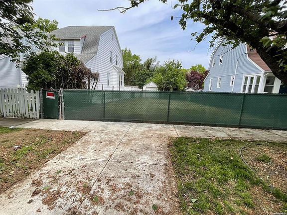 4th image of 21801 36th Ave