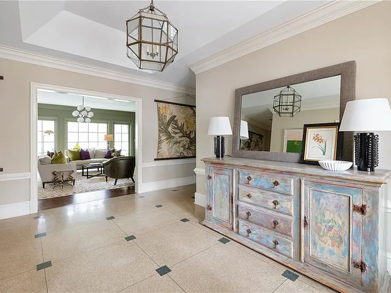 1811 Lenox Rd NE — Photo 8