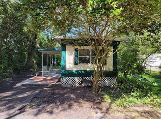 18316 Crooked Ln, Lutz, FL 33548
