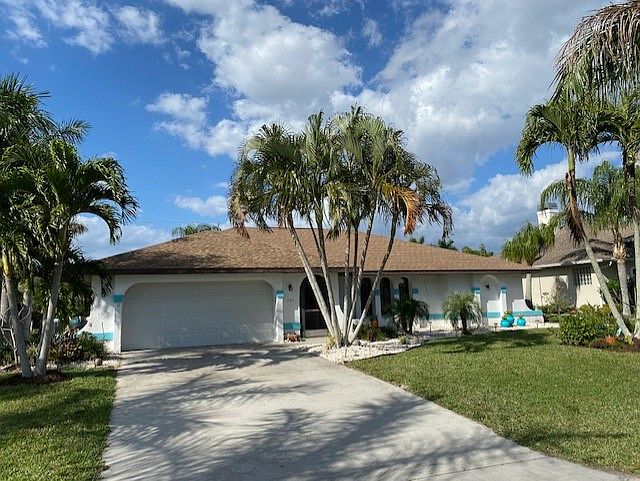 1st image of 727 SW 56th St