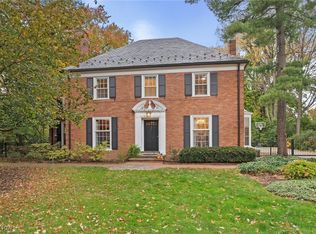 2980 Fontenay Rd, Shaker Heights, OH 44120