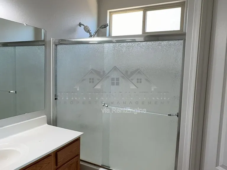 1036 S 177th Dr — Photo 15