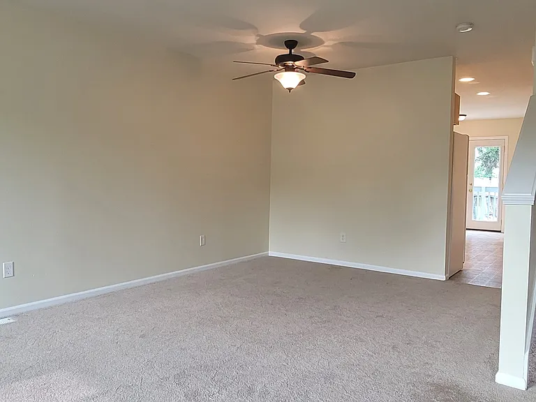 849 Garden Green Pl #849 — Photo 6